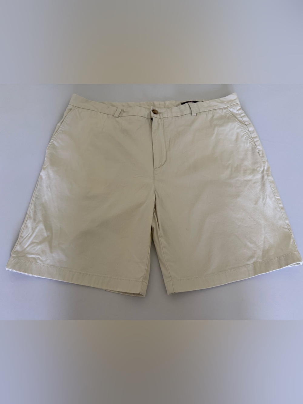 Vineyard Vines Men's Cream Flat Front Chino Shorts